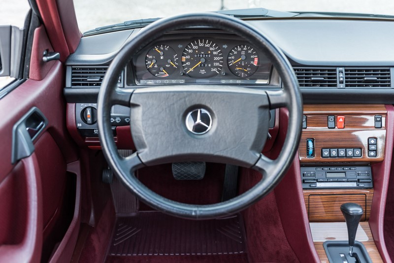 1988 Mercedes Benz 300CE